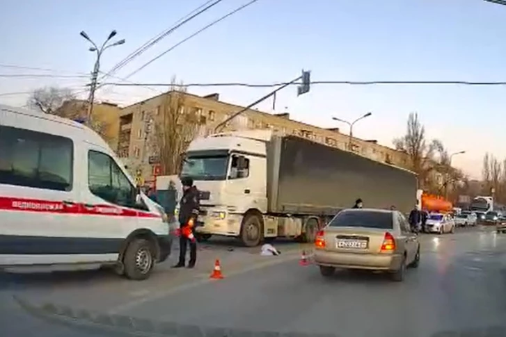 В Волгограде грузовик насмерть сбил пятилетнего ребенка