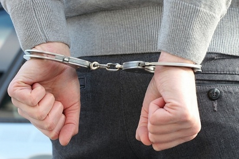 Муж кассирши, которая ограбила банк, был арестован