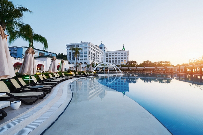 Опасности all-inclusive: угроза ожирения на отдыхе