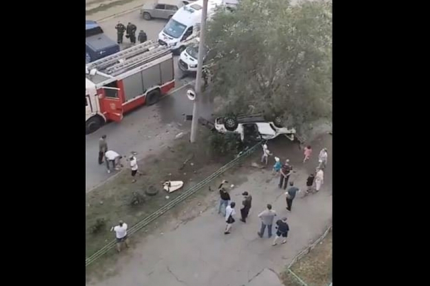 ДТП в г. Челябинск обернулось гибелью пассажира в перевернувшемся автомобиле