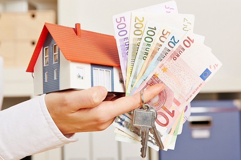 Правительство страны предлагает отменить налог с продажи недвижимости, которая стоит меньше одного миллиона рублей