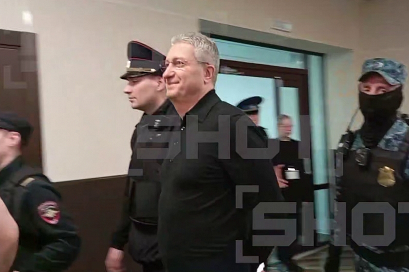 Экс-замглавы Минобороны Иванов получил 13 лет колонии