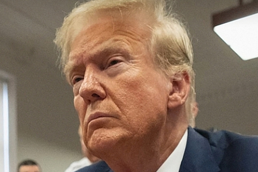 Трамп рассказал о «напряженных» отношениях с Зеленским