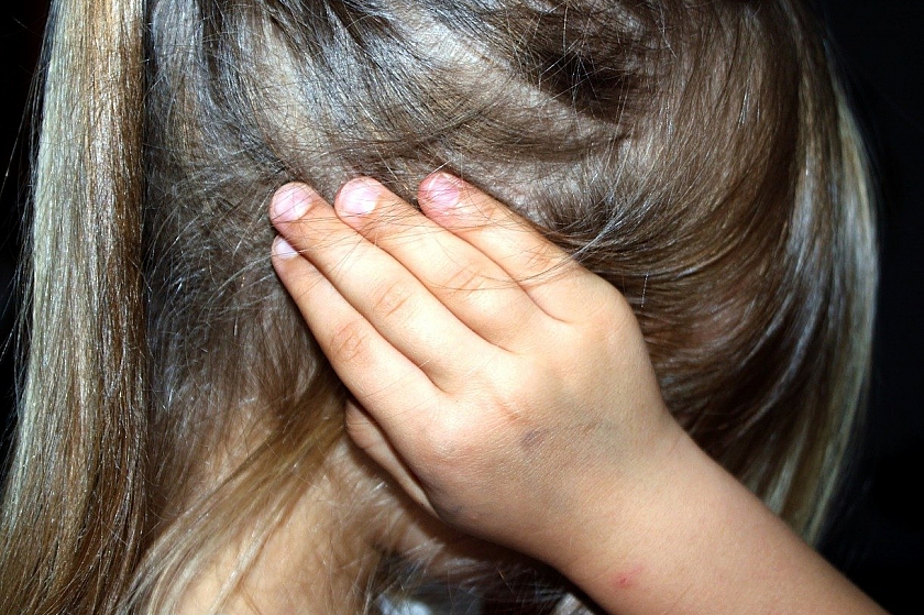 Ужасный случай в Свердловской области: подросток 12 лет изнасиловал девочку 9 лет