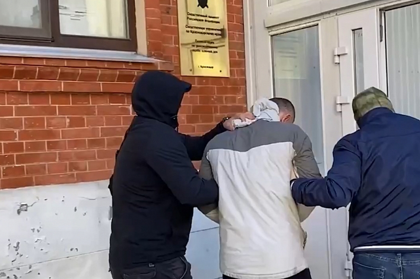 Задержан житель Краснодарского края, готовивший убийство своей соседки по дому