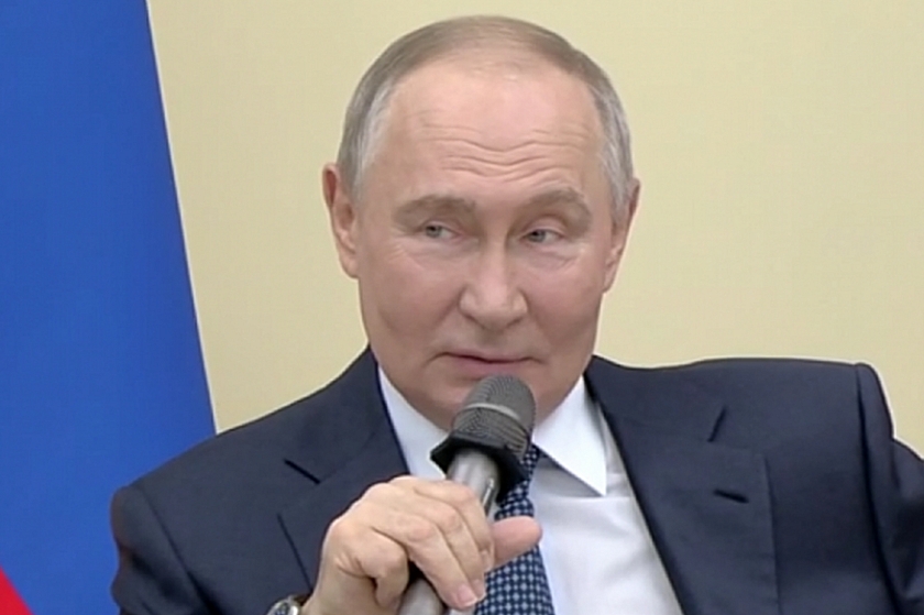Путин пригласил Трампа в Москву