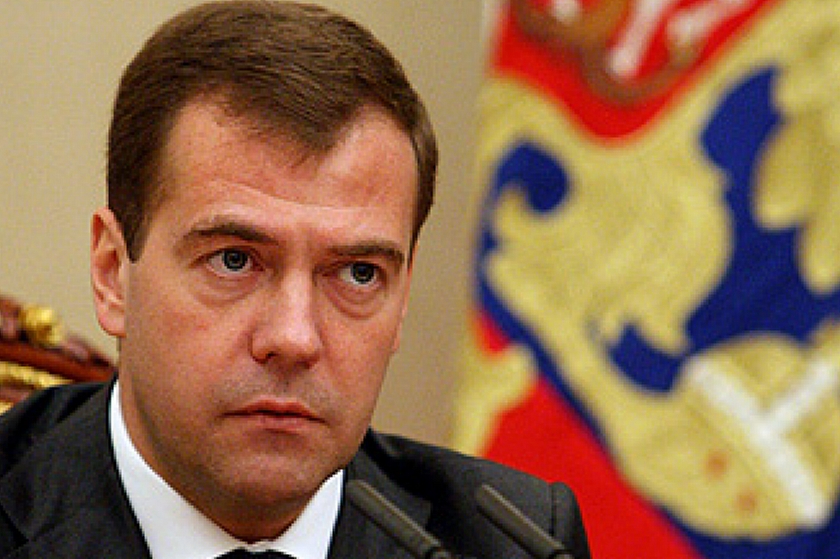 Медведев предложил создать базу данных противников России