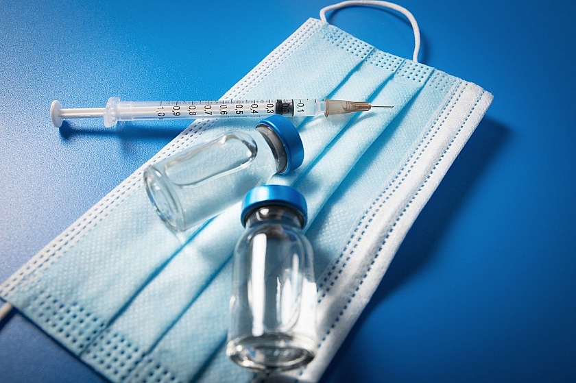Германия: в стране выявлен случай, когда вакцину от коронавируса подменили на физраствор