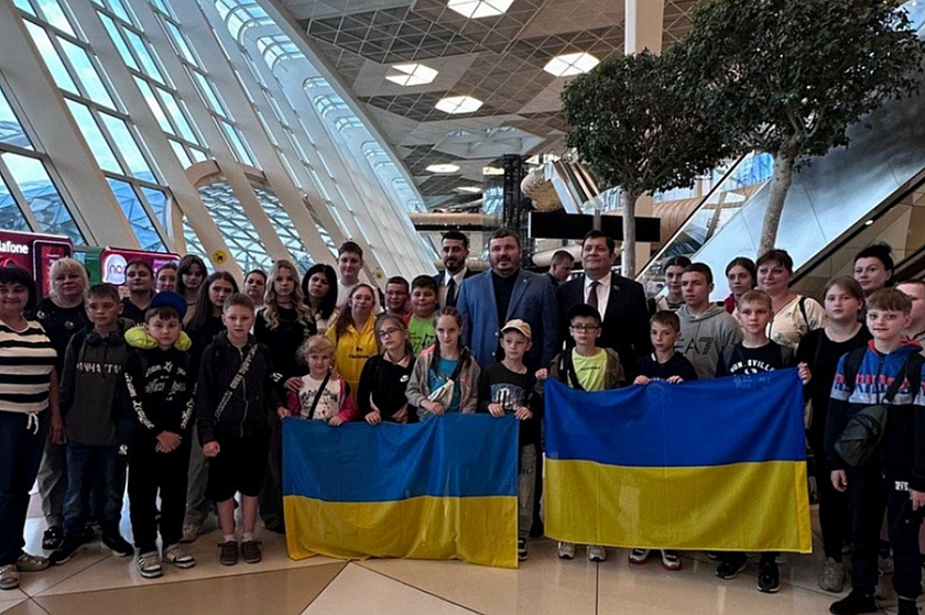 Украинские дети прибыли в Азербайджан