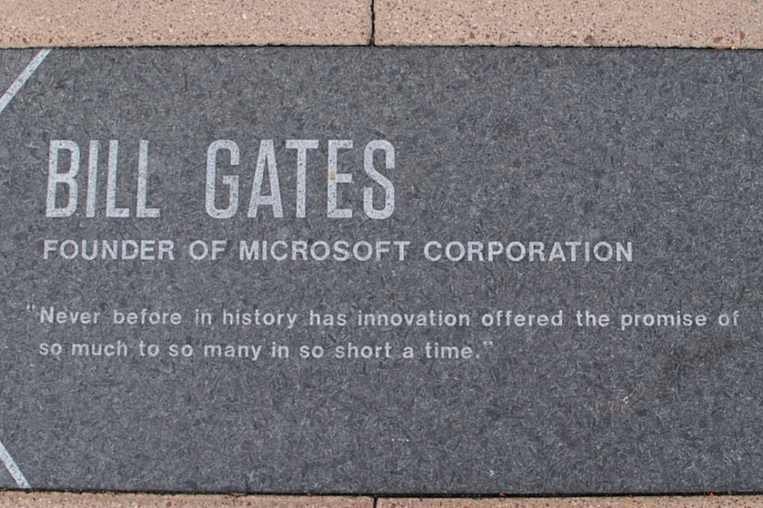 Билл Гейтс собрался затмить солнце