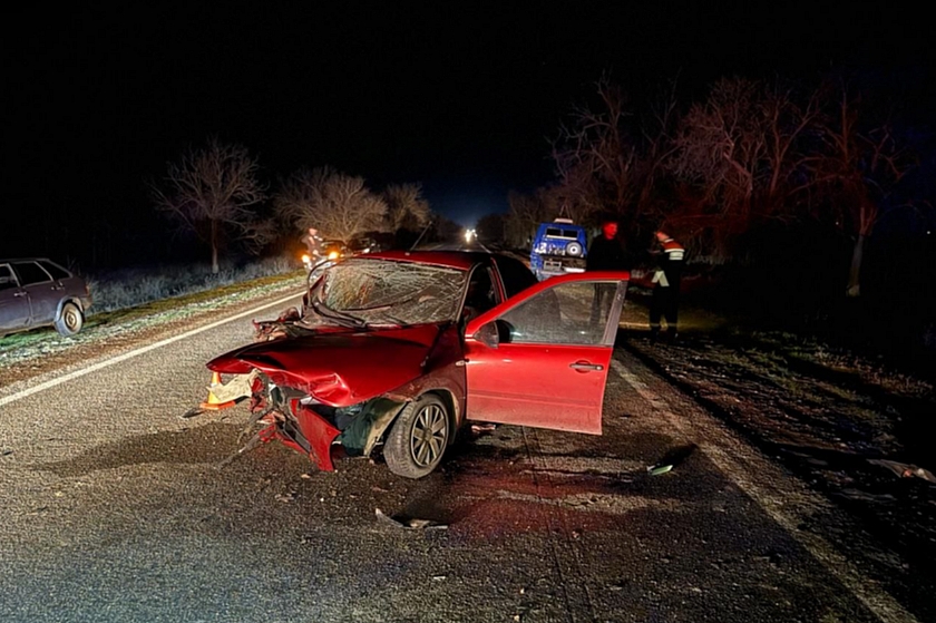 Авария в Левокумском округе: один человек погиб и двое пострадали