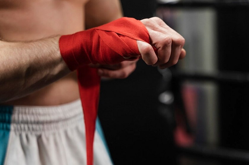 Украинского бойца UFC дисквалифицировали за мельдоний