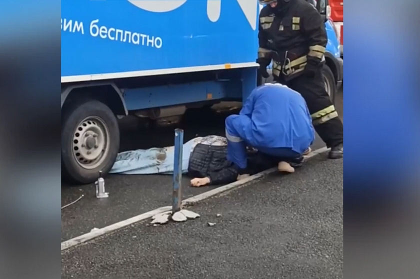 Водитель Ozon, задавивший пенсионерку, получил условный срок