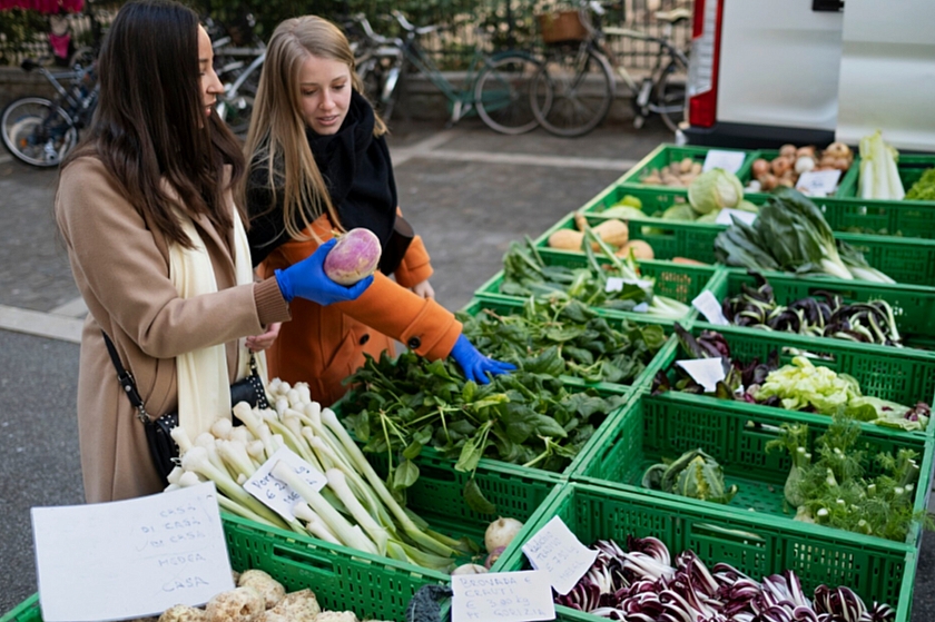 Российская блогерша рассказала о ценах на продукты во Франции
